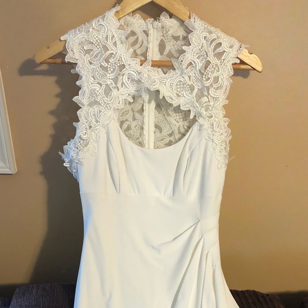 👰🏼 David’s Bridal Studio Dress, Size 4 👰🏻